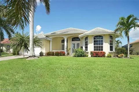 4126 SW 27th Ave, Cape Coral, FL 33914