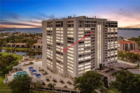 5260 S Landings Dr #802, Fort Myers, FL 33919
