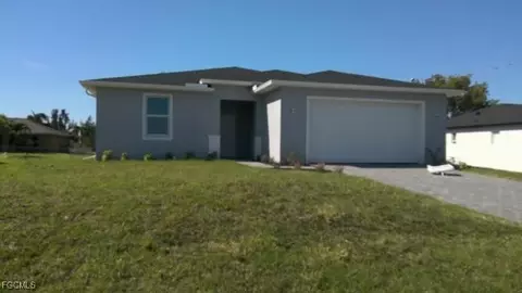 422 NE 20th Ter, Cape Coral, FL 33909