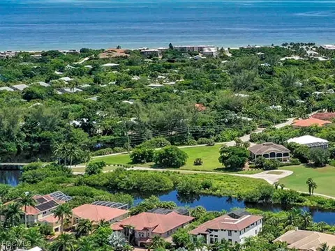 Undisclosed, Sanibel, FL 33957