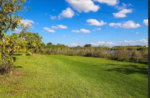 1106 E Anchor Ln, Moore Haven, FL 33471 photo 15
