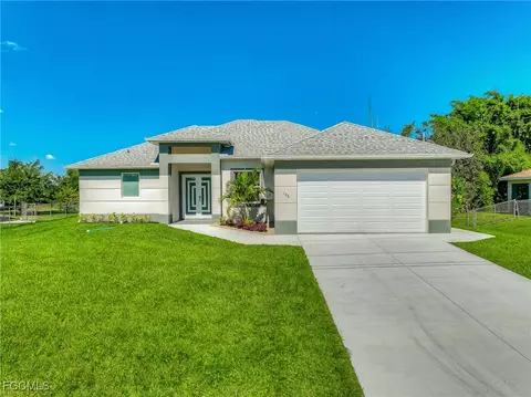 139 Partridge St, Lehigh Acres, FL 33974
