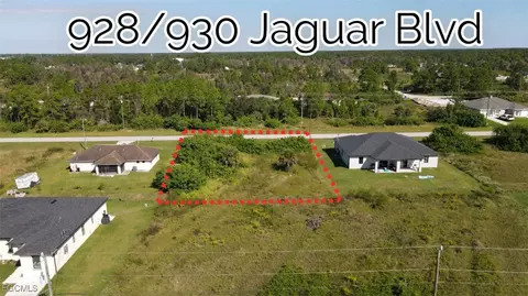 928 Jaguar Blvd, Lehigh Acres, FL 33974
