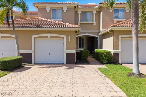 9656 Roundstone Cir, Fort Myers, FL 33967