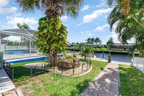 1661 Swan Ter, North Fort Myers, FL 33903
