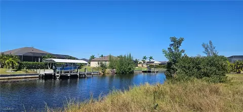 1648 NW 39th Ave, Cape Coral, FL 33993