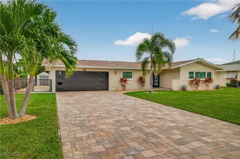 135 SW 56th Ter, Cape Coral, FL 33914
