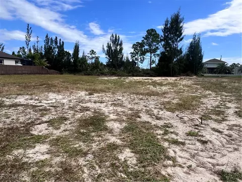 3543 NE 21st Ave, Cape Coral, FL 33909