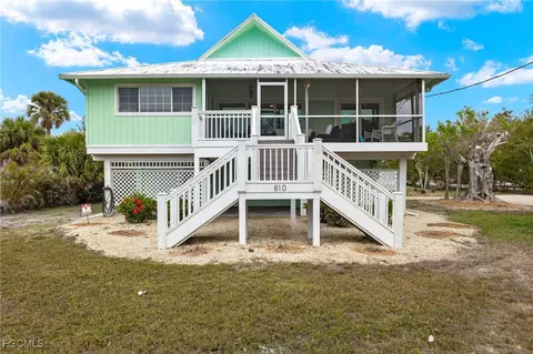 810 Elinor Way, Sanibel, FL 33957