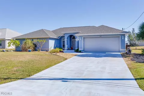 3739 NE 16th Ave, Cape Coral, FL 33909