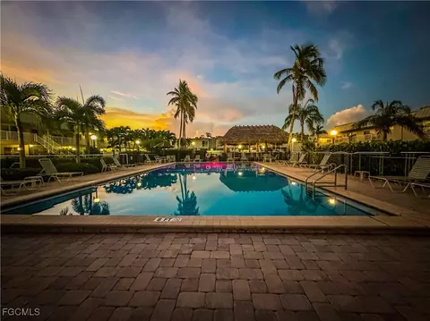 6777 Winkler Rd #150, Fort Myers, FL 33919