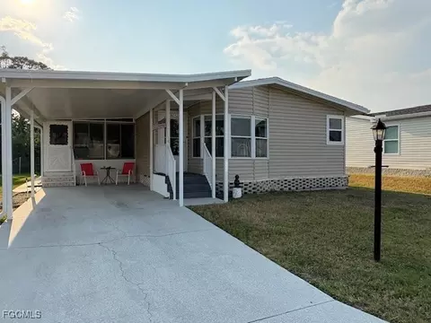 16242 Asheboro Ct, Fort Myers, FL 33908