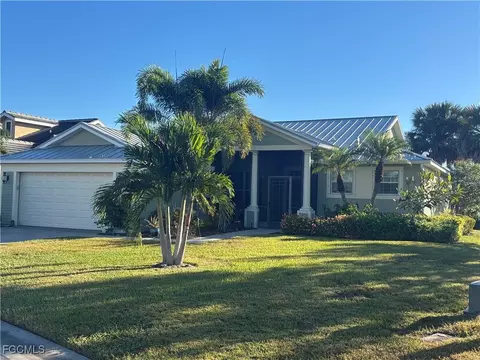 20502 Sky Meadow Ln, North Fort Myers, FL 33917
