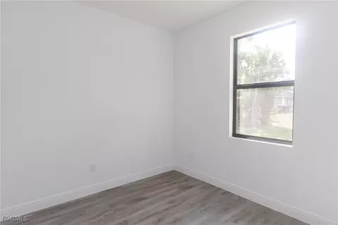 Bedroom - 6027 Pecan Cir, Labelle, FL 33935 photo 11 of 12