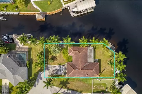 111 SW 49th Ter, Cape Coral, FL 33914