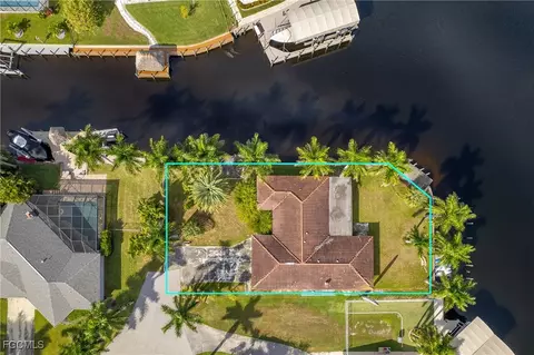 111 SW 49th Ter, Cape Coral, FL 33914