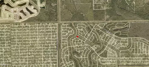 652 Stanwin Loop, Lehigh Acres, FL 33972 photo 2