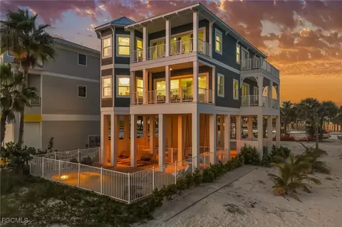 70 Avenue E, Fort Myers Beach, FL 33931