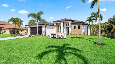 6286 Fuller Dr, Bokeelia, FL 33922
