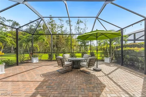 10319 Fontanella Dr, Fort Myers, FL 33913
