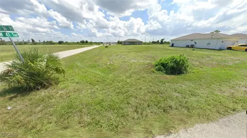 4053 NW 36th Pl, Cape Coral, FL 33993