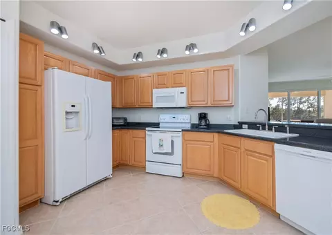 10109 Colonial Country Club Blvd #2404, Fort Myers, FL 33913