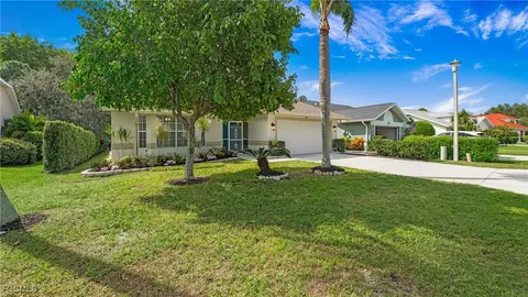 748 Belville Blvd, Naples, FL 34104