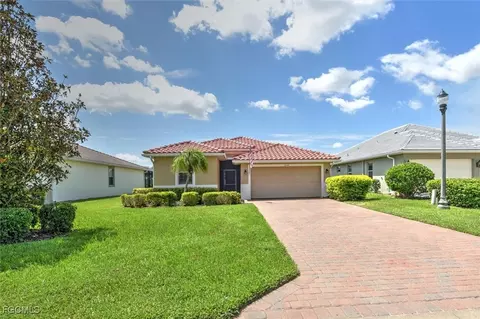 3244 Magnolia Landing Ln, North Fort Myers, FL 33917