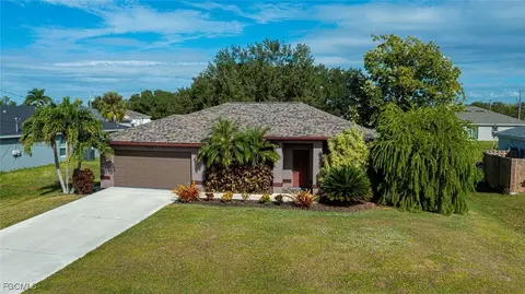 4108 13th St SW, Lehigh Acres, FL 33976