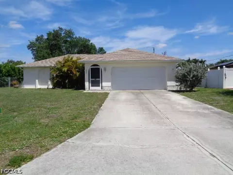 1139 SE 17th Ter, Cape Coral, FL 33990