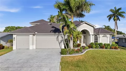 5267 Tiffany Ct, Cape Coral, FL 33904