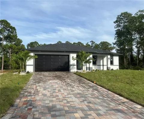 851 Troy Ave S, Lehigh Acres, FL 33974