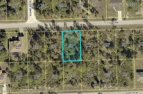 2611 51st St W, Lehigh Acres, FL 33971