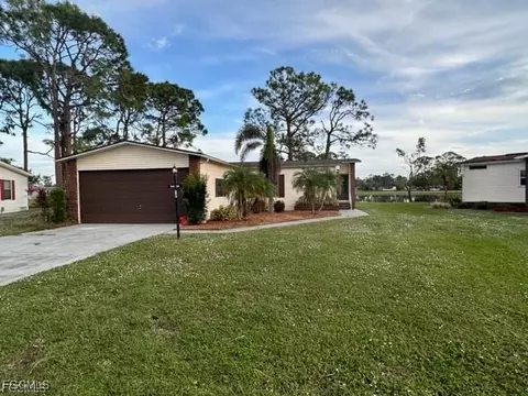 19762 Frenchmans Ct, North Fort Myers, FL 33903