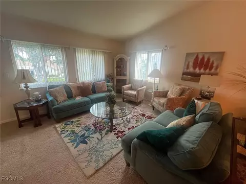13191 Oakmont Dr #8, Fort Myers, FL 33907