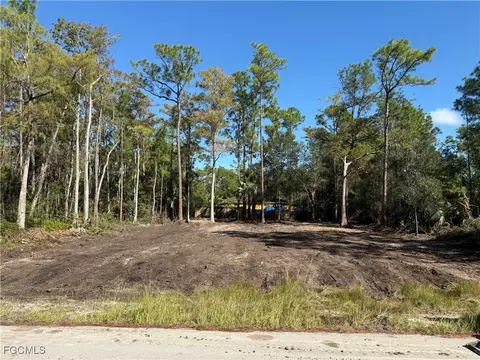 186 Ocean Park Dr, Lehigh Acres, FL 33972