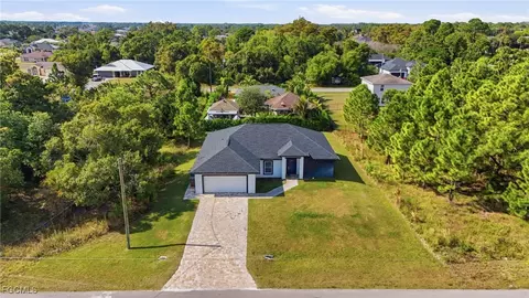 1013 Atherton Ave, Lehigh Acres, FL 33971