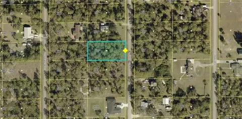 1313 Greenwood Ave, Lehigh Acres, FL 33972