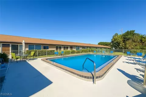 469 SE 5th Pl #1, Cape Coral, FL 33904