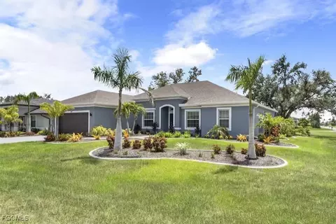 2541 SW 13th Ave, Cape Coral, FL 33914