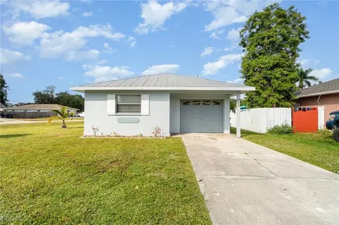12602 Fourth St, Fort Myers, FL 33905