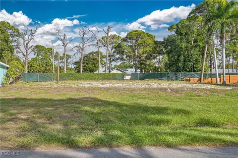 7144 Vassar Dr, Fort Myers, FL 33908