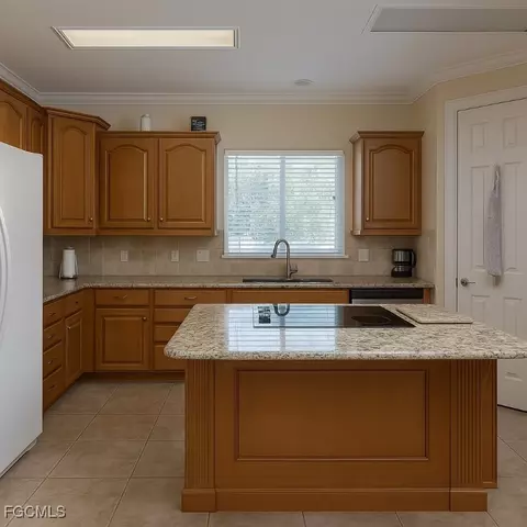 Kitchen - 965 Stenstrom Rd, Wauchula, FL 33873 photo 1 of 1