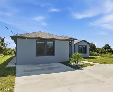 5027 Belrose St, Lehigh Acres, FL 33971