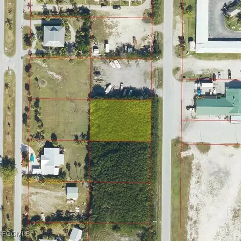 Buckner Ave N, Everglades City, FL 34139