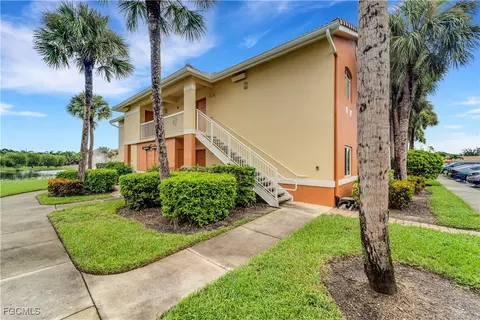 6450 Aragon Way #202, Fort Myers, FL 33966