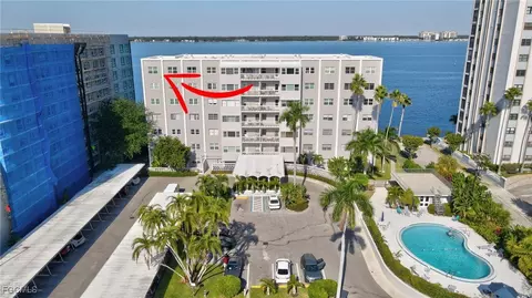 1900 Clifford St #704, Fort Myers, FL 33901