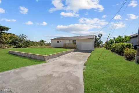 4101 3rd St SW, Lehigh Acres, FL 33976