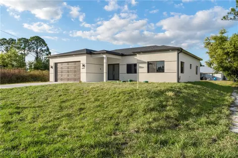 3609 23rd St SW, Lehigh Acres, FL 33976