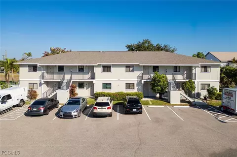 423 Cape Coral Pkwy W #102, Cape Coral, FL 33914